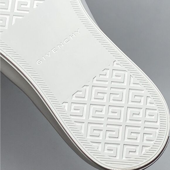 Givenchy City Sport Elastic Sneakers size 37.5 - Picture 12 of 12